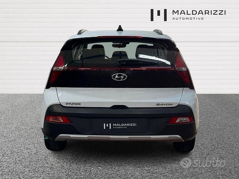 Usata Hyundai Bayon 101 CV (74 kW) 2022 Bianco SUV