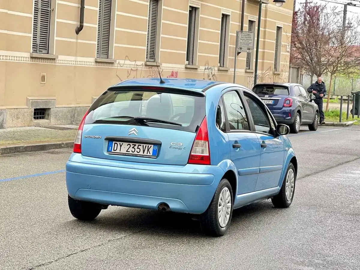 Usata Citroën C3 73 CV (53 kW) 2009 Blu lucia metallizzato Berlina
