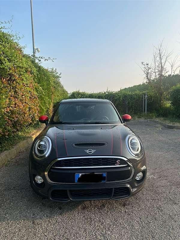 Usata Mini Cooper SD Hype 170 CV (125 kW) 2018 Utilitaria