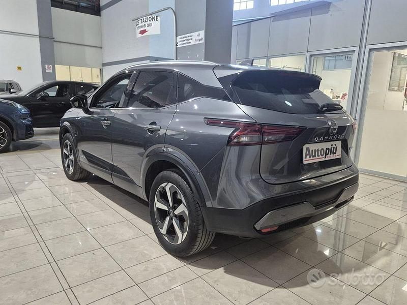 Usata Nissan Qashqai N-Connecta 190 CV (139 kW) 2023 Grigio SUV