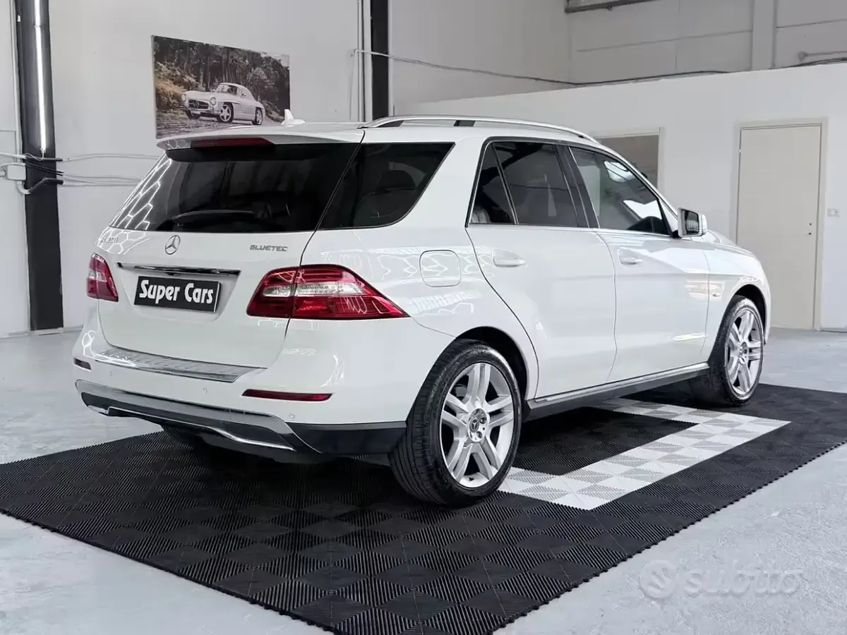 Begagnad Mercedes ML350 258 HK (189 kW) 2013 Vit SUV