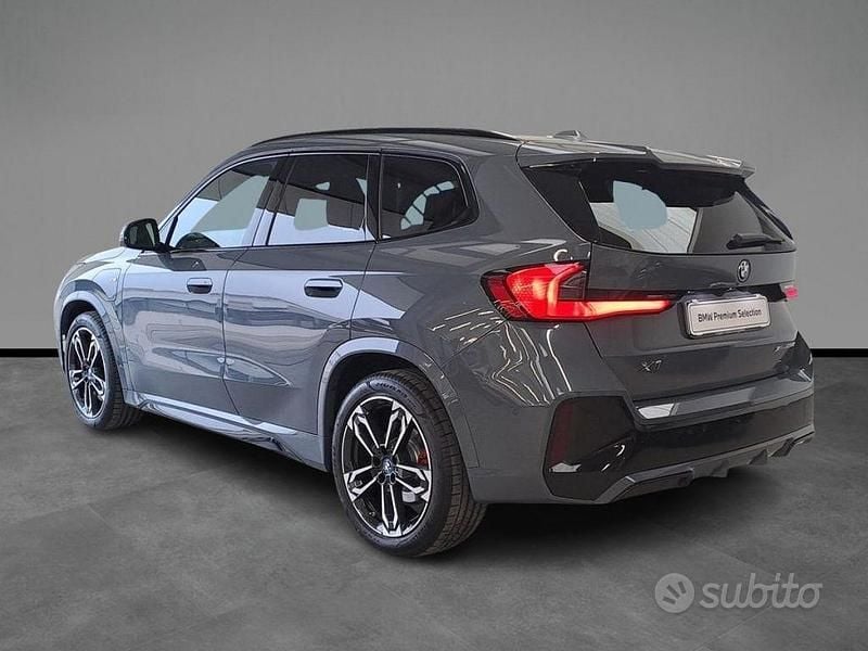 Usata BMW X1 M Sport 136 CV (100 kW) 2025 Grigio / metallizzato SUV