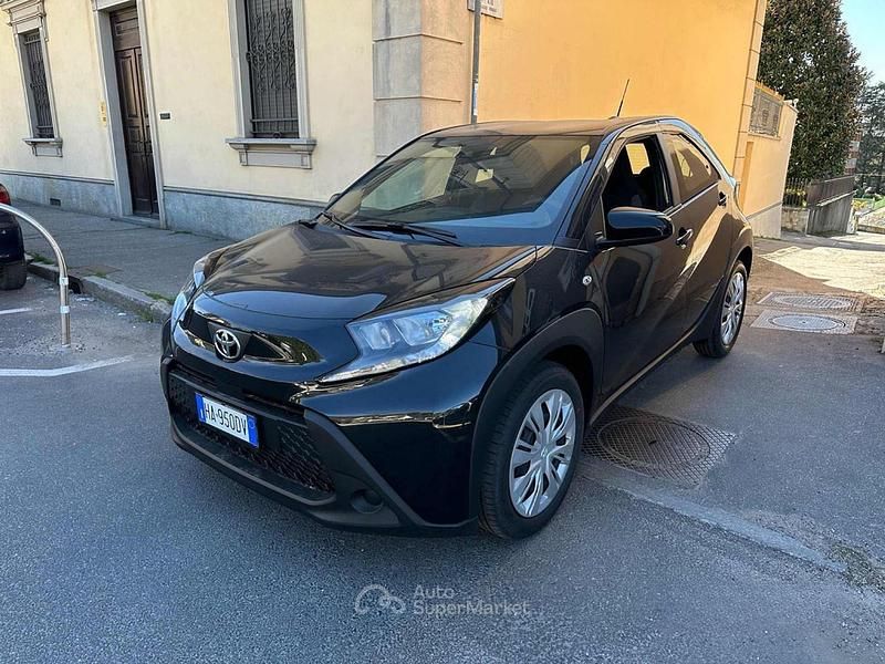 Nuova Toyota Aygo X Active 72 CV (52 kW) 2026 SUV