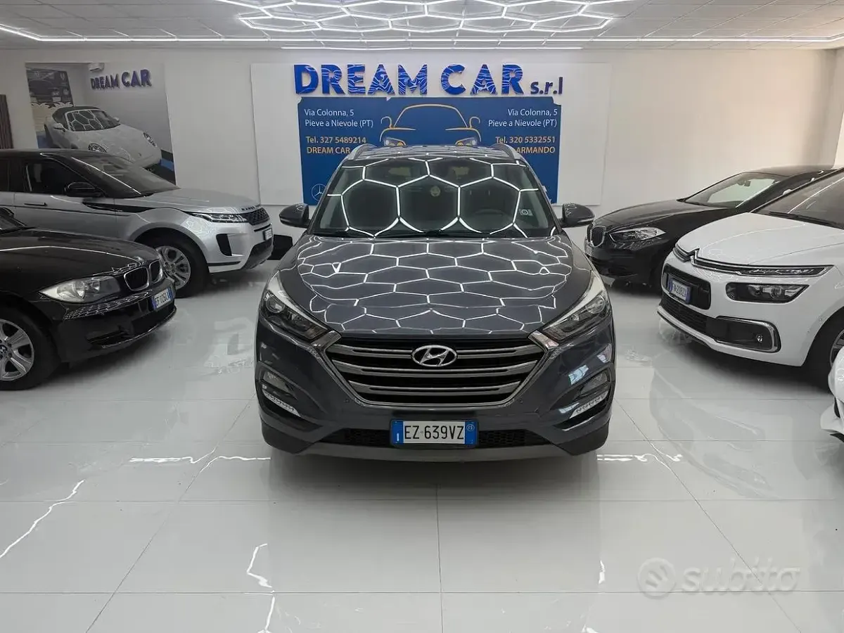 Usata Hyundai Tucson Xpossible 136 CV (100 kW) 2015 Grigio SUV
