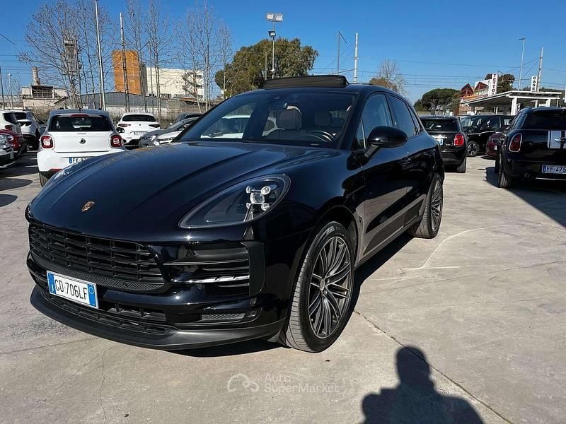 Nero Usata 2021 Porsche Macan SUV | 55.000 € (Super prezzo) - Immagine 1/4