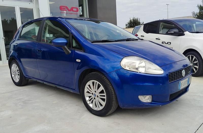 Usata Fiat Grande Punto 90 CV (66 kW) 2006 Blu Utilitaria
