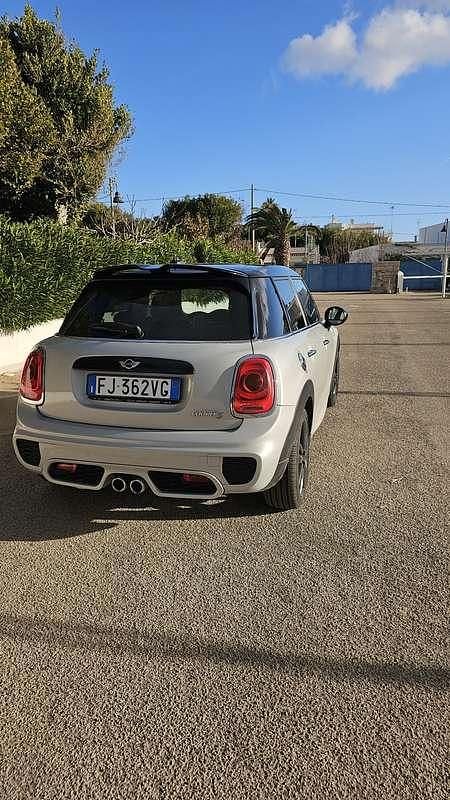 Usata Mini Cooper S Seven 192 CV (141 kW) 2017 Utilitaria