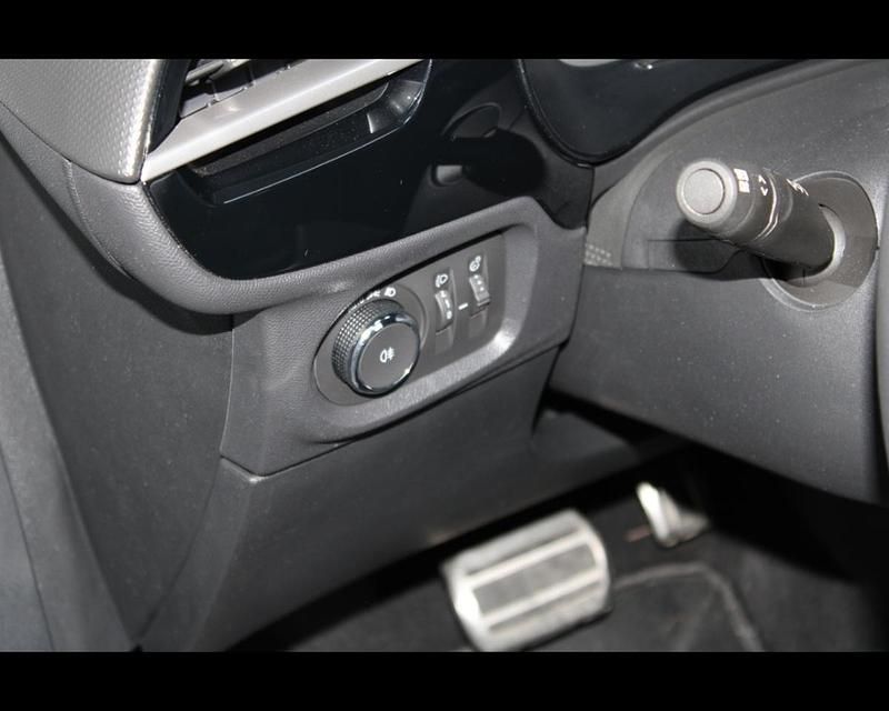 Usata Opel Corsa Ultimate 101 CV (74 kW) 2024 Grigio Utilitaria