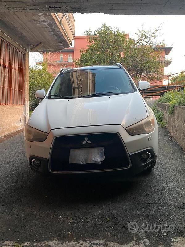 Usata Mitsubishi ASX 150 CV (110 kW) 2011 Bianco SUV