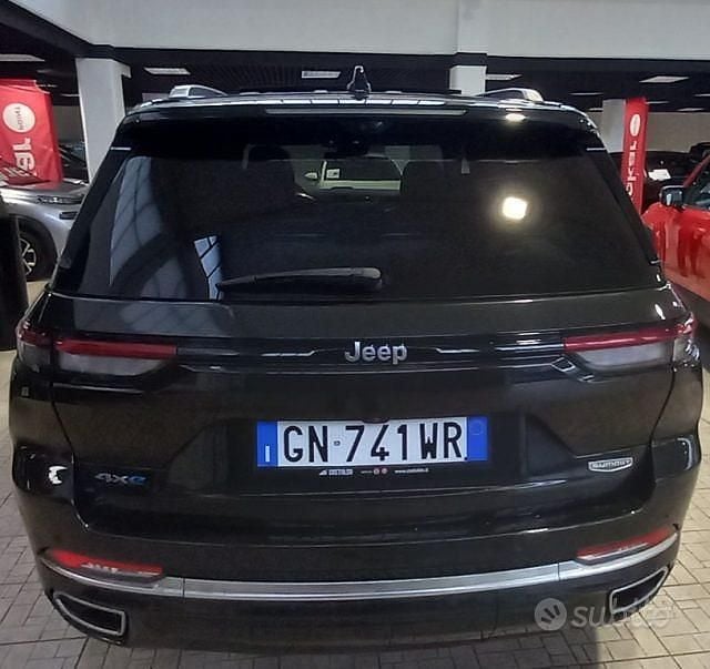 Usata Jeep Grand Cherokee Summit 272 CV (200 kW) 2023 Nero SUV