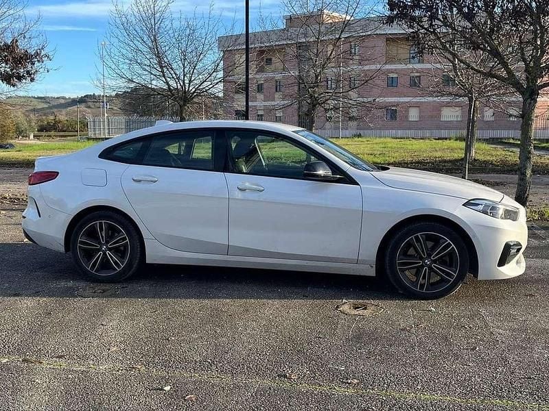 Usata BMW 218 Sport Line 140 CV (102 kW) 2020 Bianco Coupé