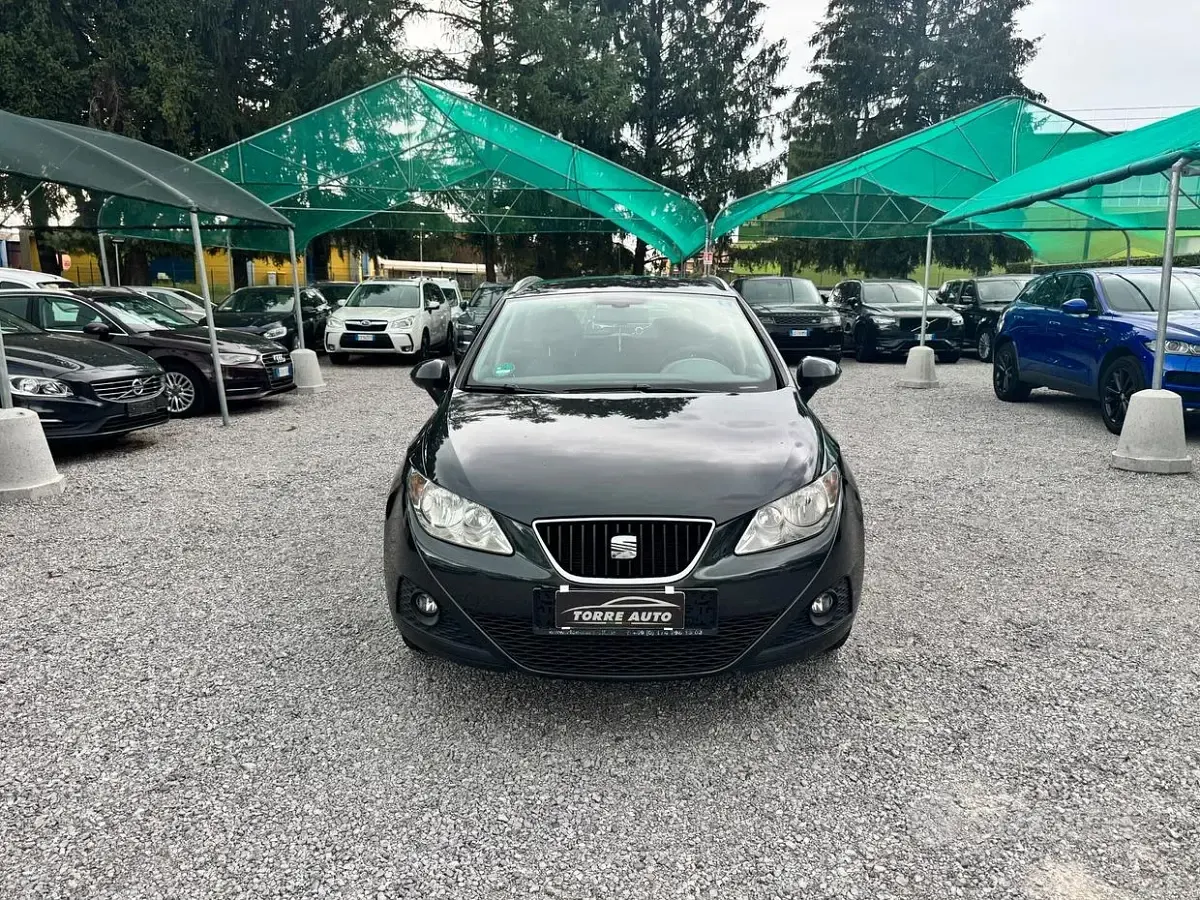 Usata Seat Ibiza Reference 75 CV (55 kW) 2010 Grigio Berlina