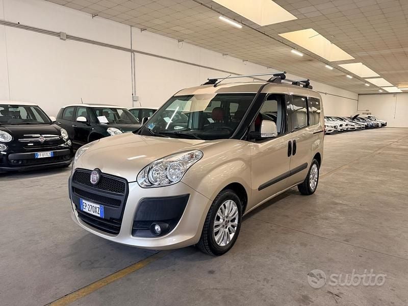 Usata Fiat Doblò Dynamic 120 CV (88 kW) 2013 Marrone Monovolume