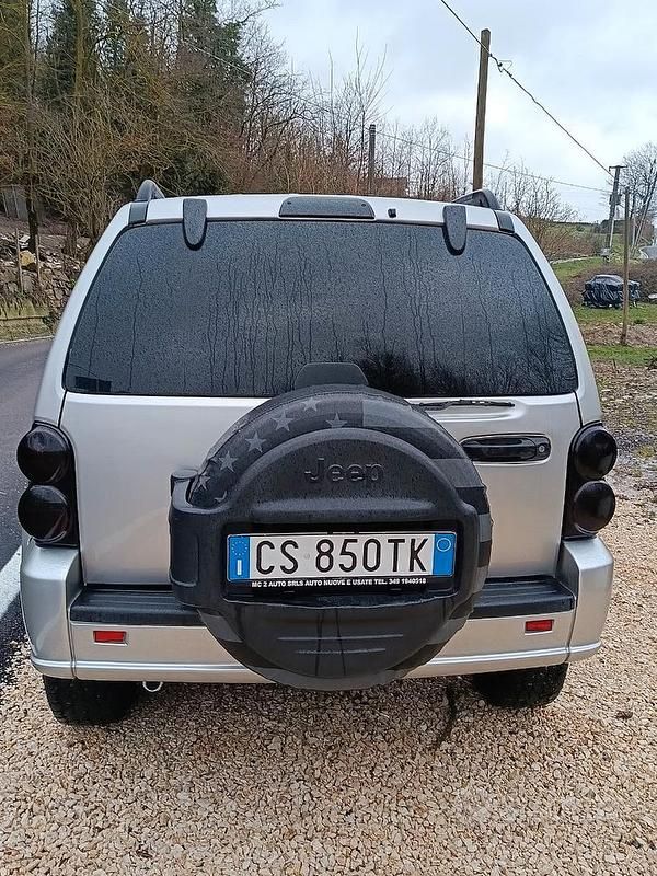 Usata Jeep Cherokee 2004 Marrone SUV