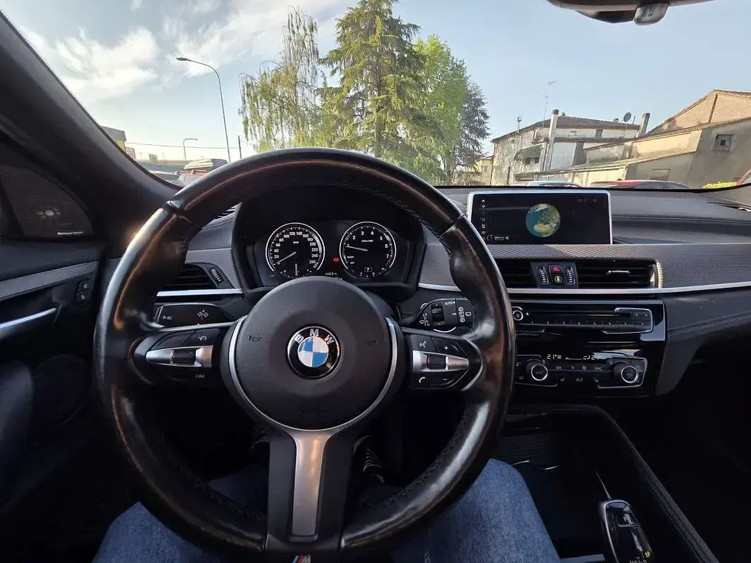 Usata BMW X2 Sport Line 140 CV (102 kW) 2018 Oro SUV