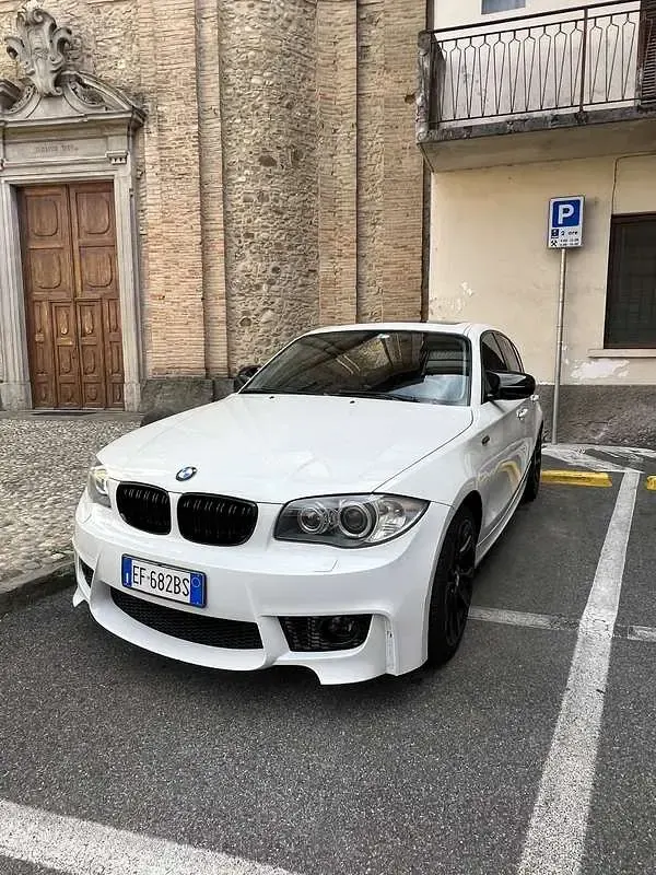 Usata BMW 118 143 CV (105 kW) 2011 Utilitaria
