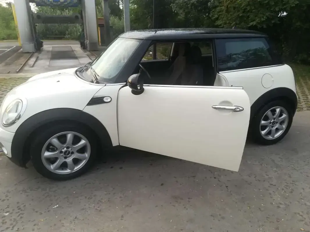 Usata Mini Cooper 120 CV (88 kW) 2008 Bianco Utilitaria