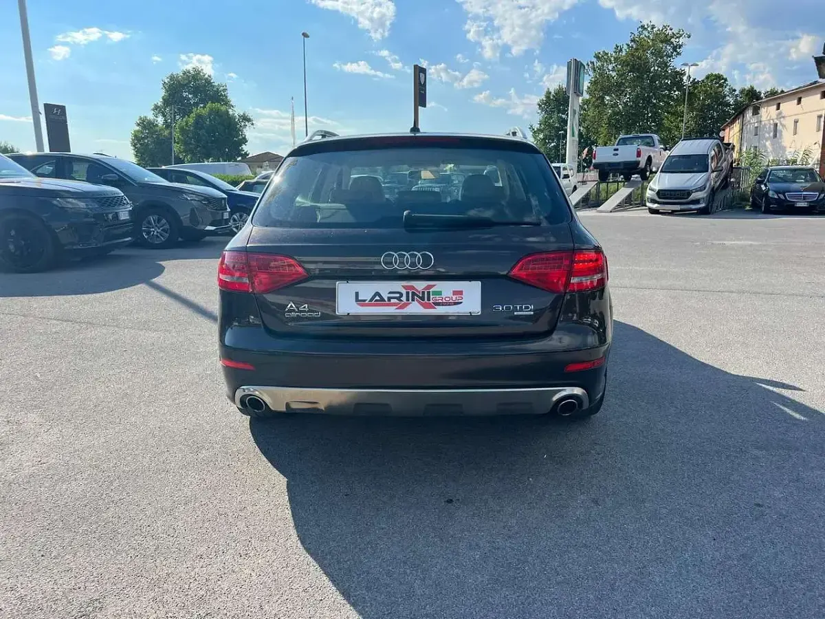 Usata Audi A4 Allroad 239 CV (175 kW) 2010 Marrone Station wagon