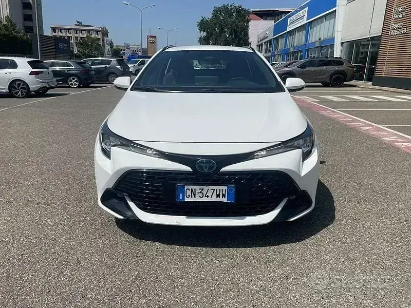 Usata Toyota Corolla Active 2023 Bianco Station wagon