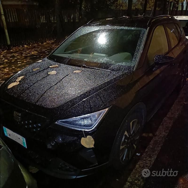Usata Seat Arona Black Edition 95 CV (69 kW) 2024 Nero SUV