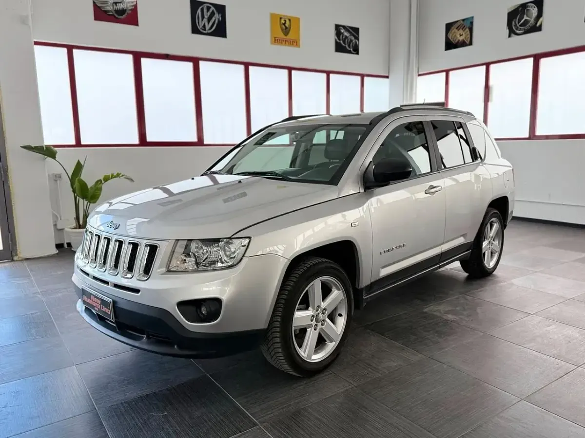 Usata Jeep Compass Limited 136 CV (100 kW) 2012 Grigio SUV