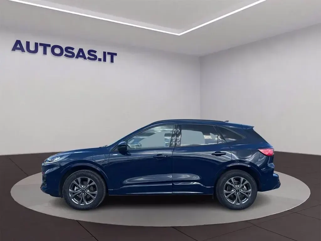 Usata Ford Kuga ST-Line 225 CV (165 kW) 2023 Blu pastello SUV