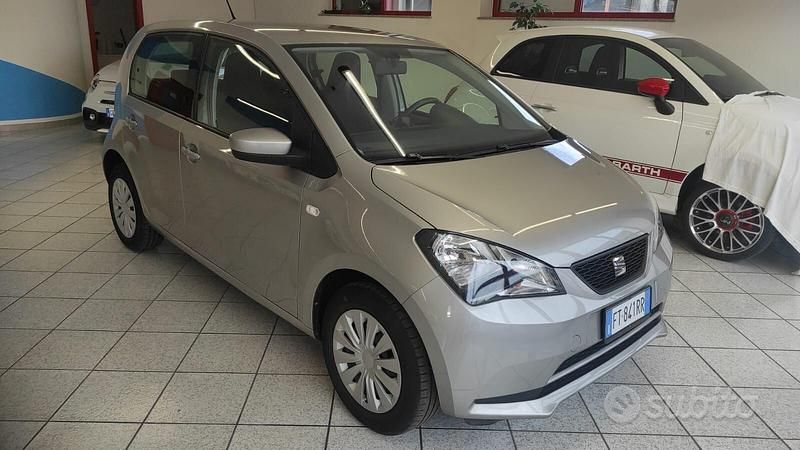 Usata Seat Mii 68 CV (50 kW) 2019 Grigio Utilitaria