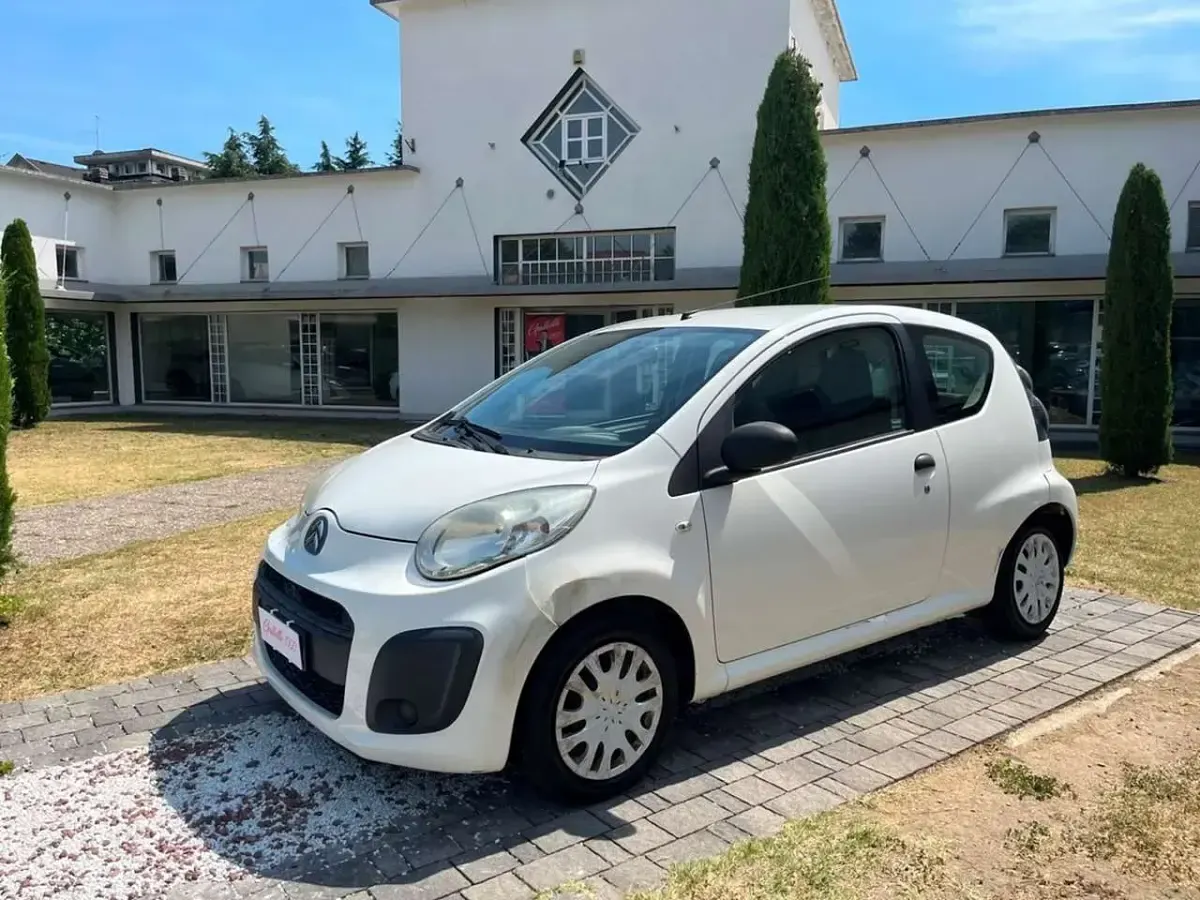Usata Citroën C1 68 CV (50 kW) 2012 Bianco Utilitaria