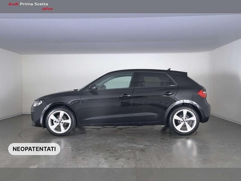Usata Audi A1 Sportback Admired 95 CV (69 kW) 2024 Nero mito metallizzato Utilitaria