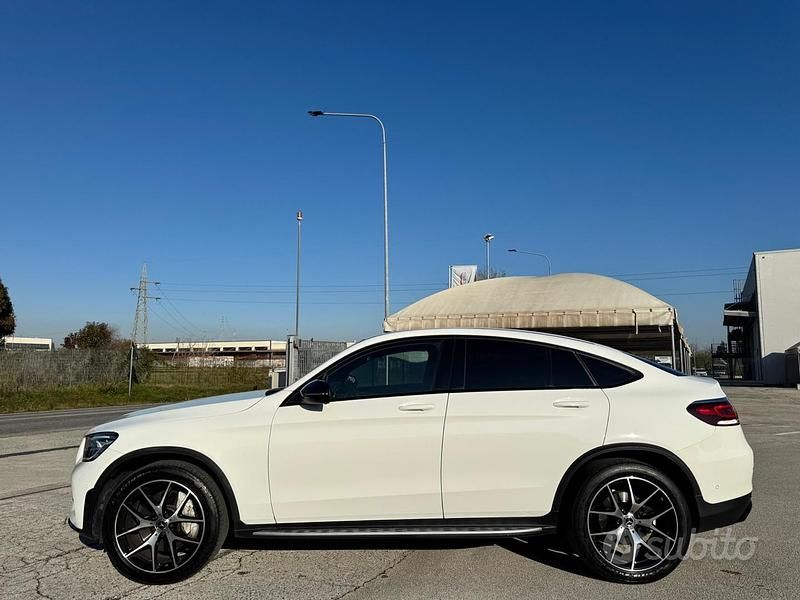 Usata Mercedes GLC220 Premium 194 CV (142 kW) 2021 Bianco Coupé