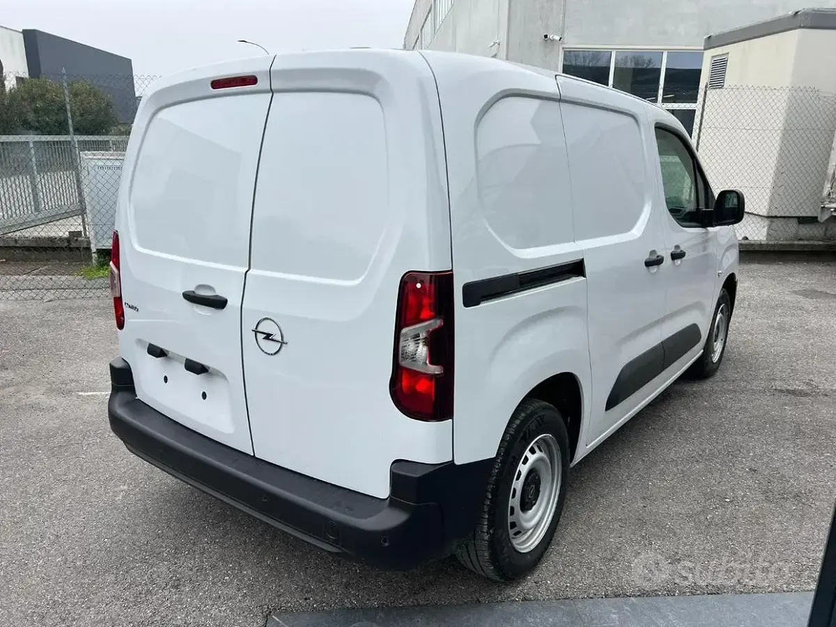 Nuova Opel Combo S 102 CV (75 kW) 2025 Bianco Monovolume
