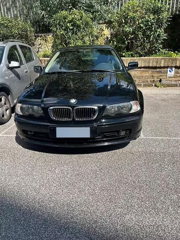 Usata BMW 318 2000 Nero Coupé