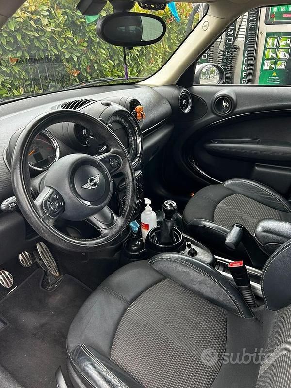 Usata Mini Countryman 143 CV (105 kW) 2015 Marrone SUV