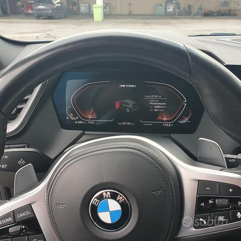 Usata BMW M135 306 CV (225 kW) 2022 Grigio Utilitaria