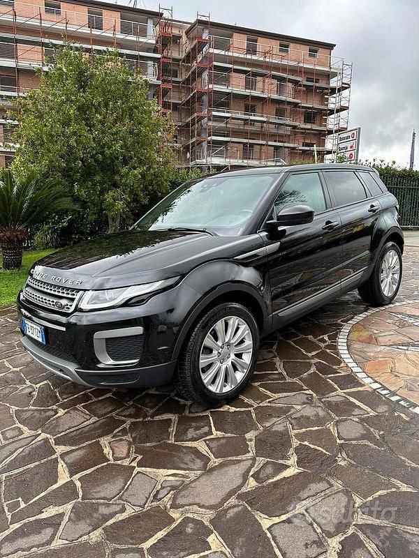 Usata Land Rover Range Rover evoque SE 150 CV (110 kW) 2016 Nero SUV
