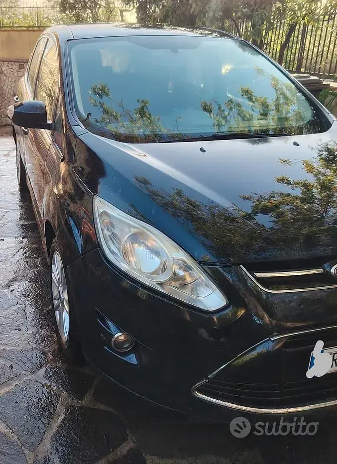 Begagnad Ford C-MAX 115 HK (84 kW) 2013 Svart Minibuss