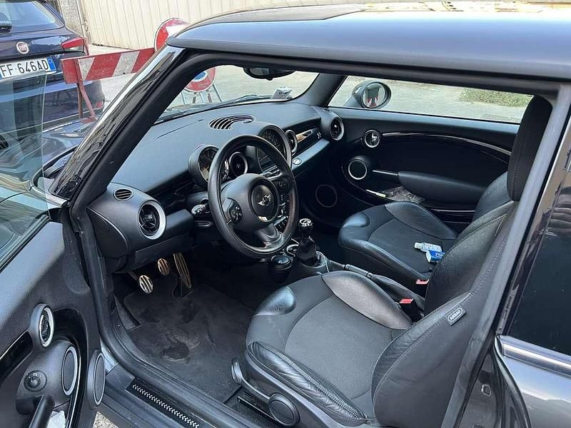 Usata Mini John Cooper Works 211 CV (155 kW) 2011 Grigio Utilitaria