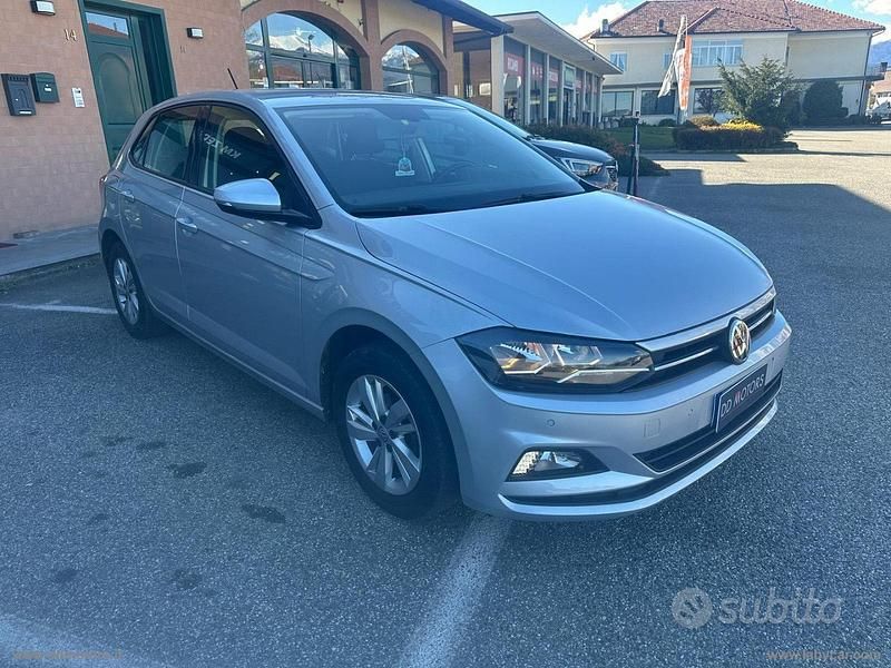 Usata VW Polo Highline 95 CV (69 kW) 2019 Argento Utilitaria