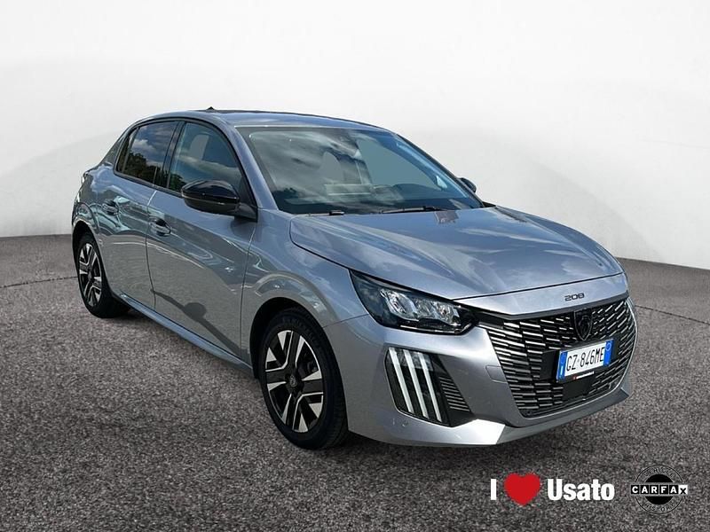 Usata Peugeot 208 Allure 101 CV (74 kW) 2025 Grigio Utilitaria