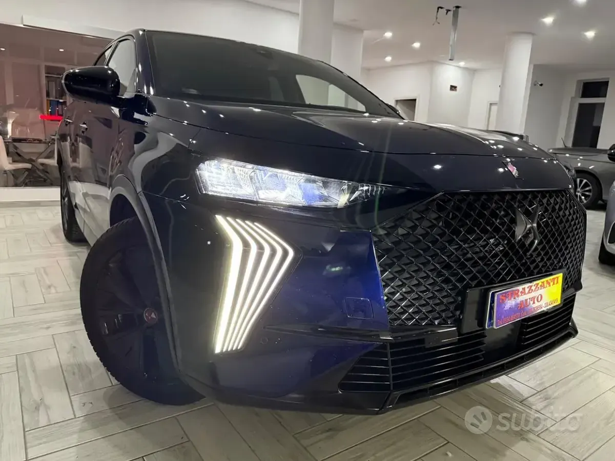 Usata DS Automobiles DS7 Crossback Performance 131 CV (96 kW) 2023 Blu SUV