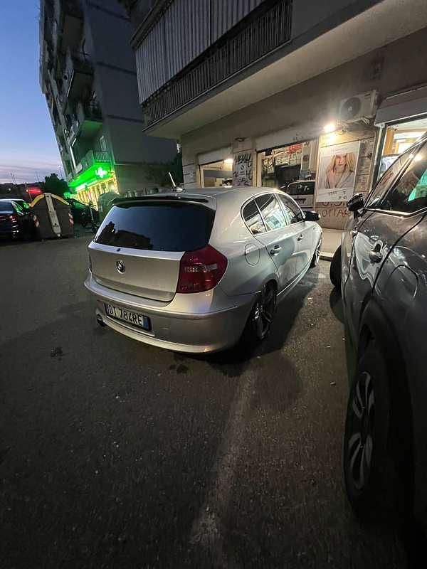 Usata BMW 118 143 CV (105 kW) 2008 Argento Utilitaria