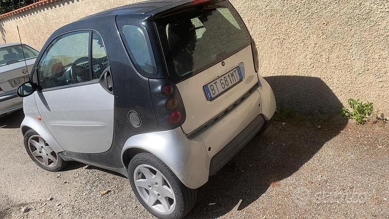 Usata 2001 Smart ForTwo Coupé Pulse Utilitaria | 1500 € (Ottimo prezzo) - Immagine 1/4