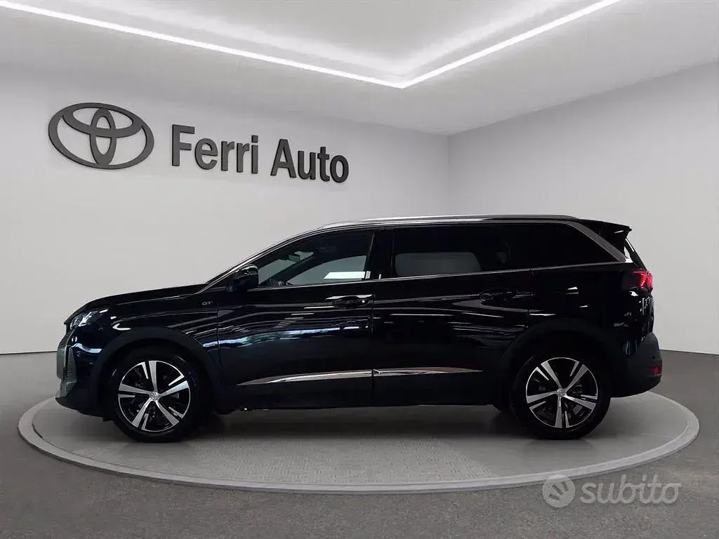 Usata Peugeot 5008 GT 131 CV (96 kW) 2021 Nero SUV