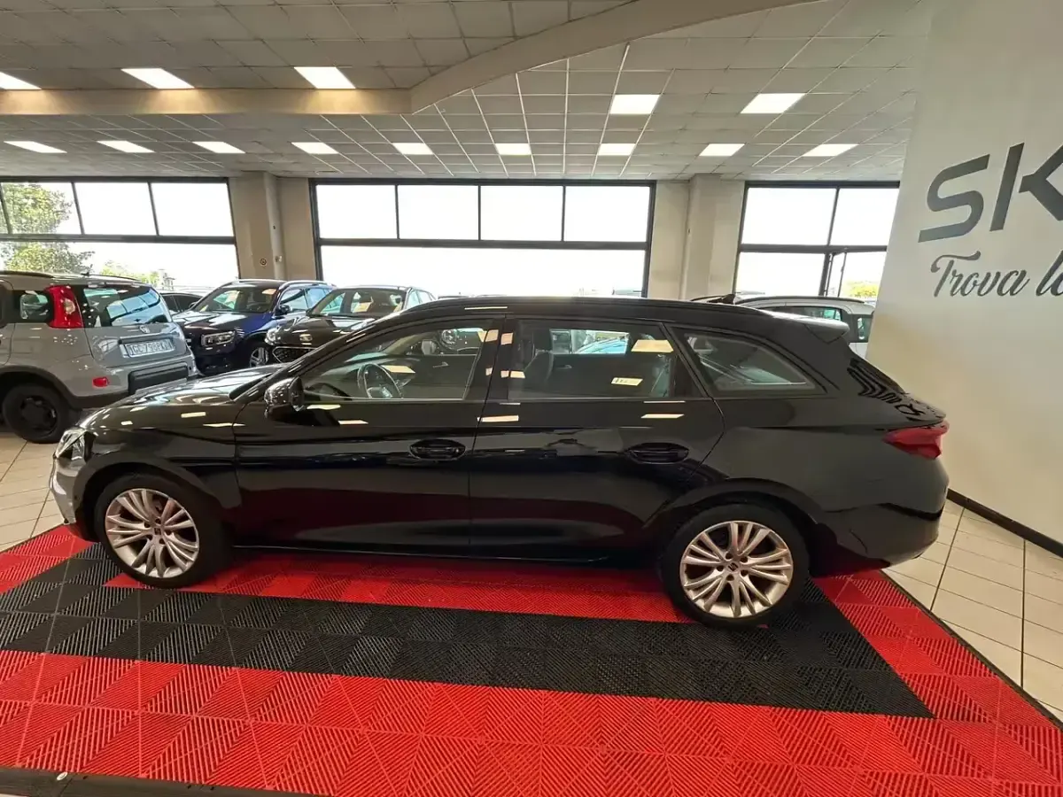 Usata Seat Leon FR 149 CV (109 kW) 2021 Nero Station wagon