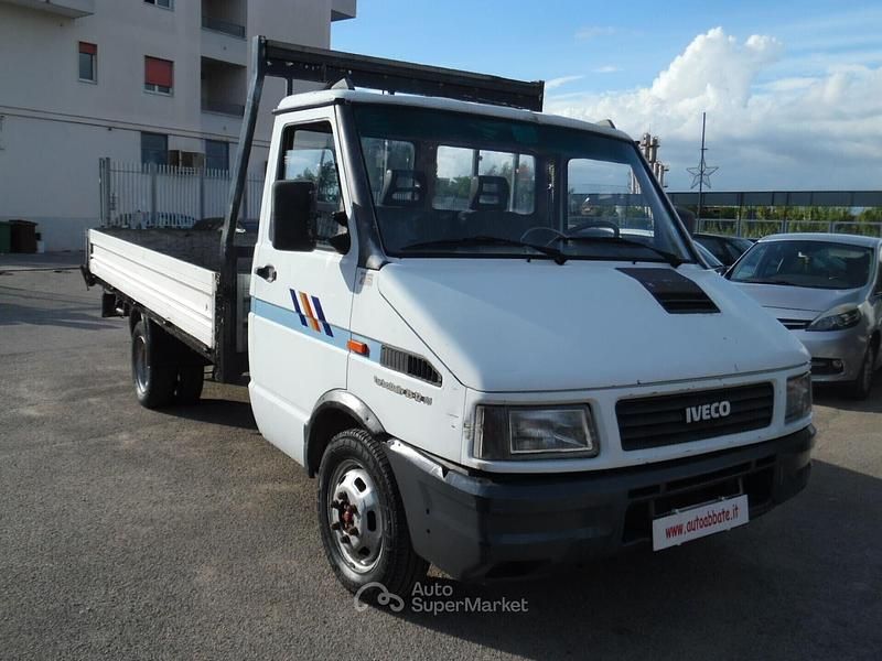 Usata Iveco Daily 116 CV (85 kW) 1996 Bianco Monovolume