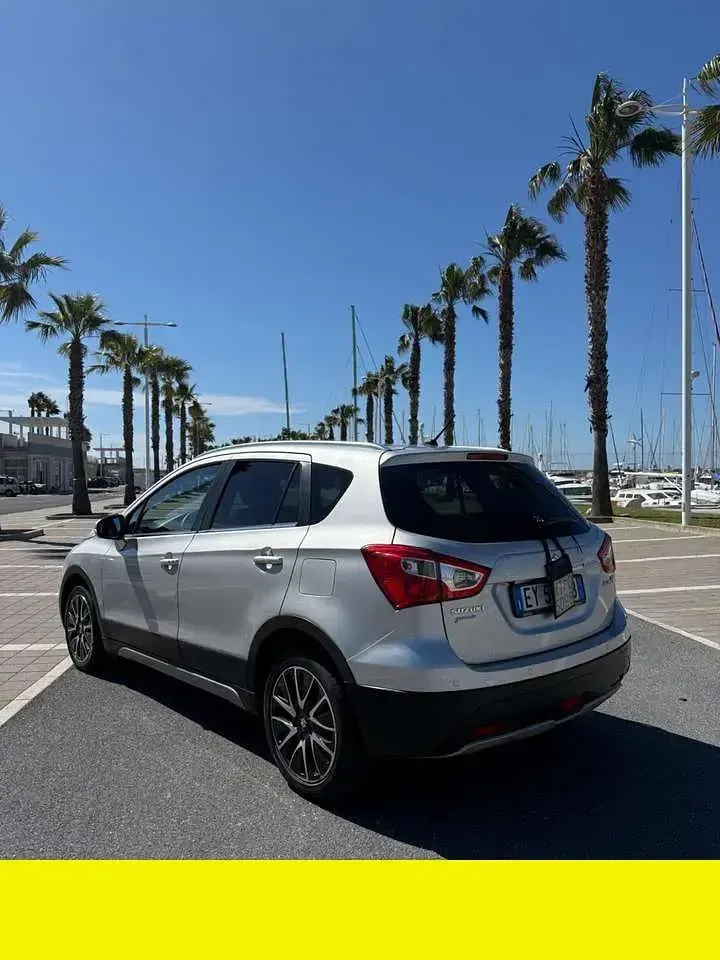 Usata Suzuki SX4 120 CV (88 kW) 2015 Other Station wagon