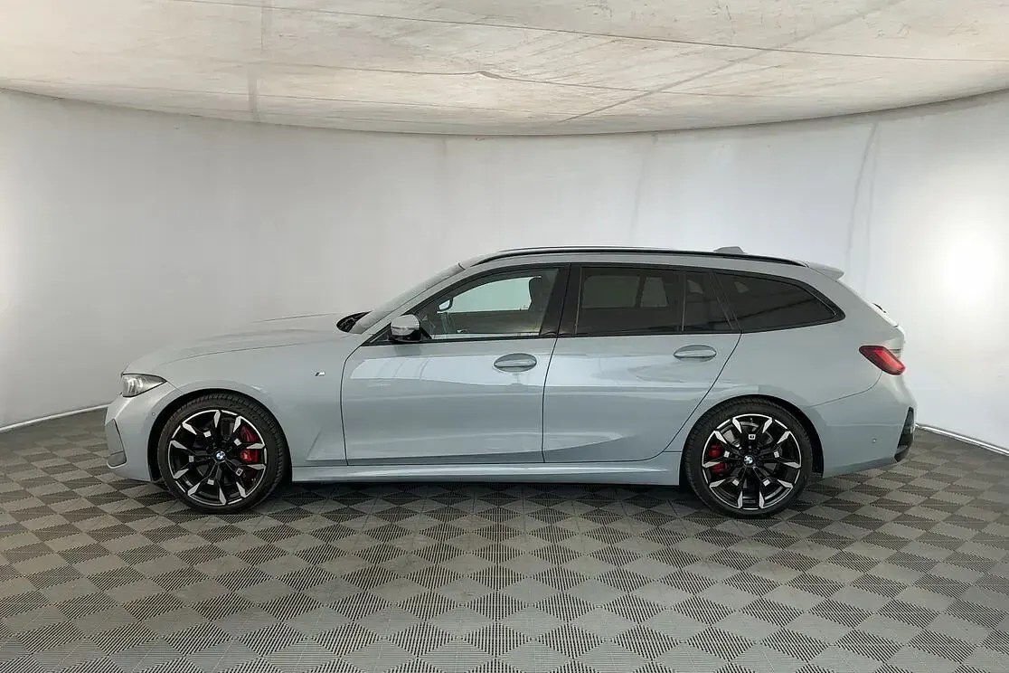 Usata BMW 320 M Sport 190 CV (139 kW) 2025 Grigio Station wagon