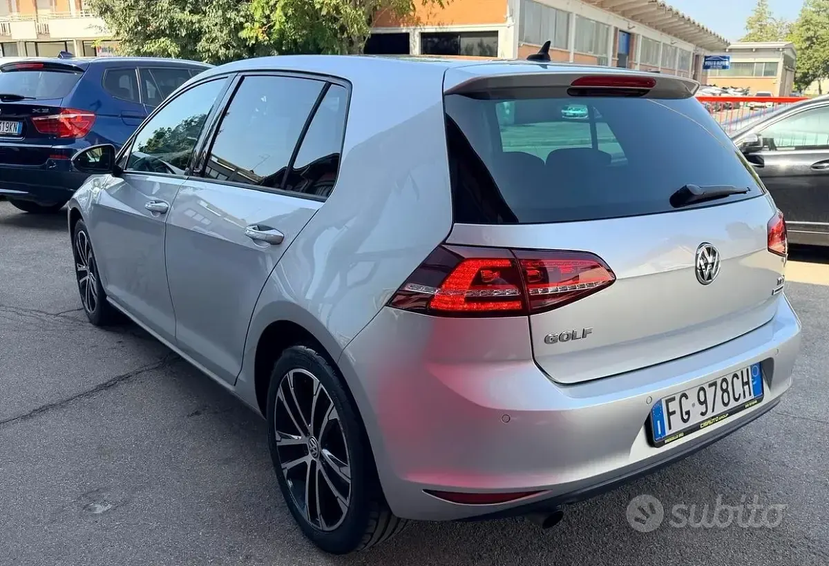 Usata VW Golf VII Executive 110 CV (80 kW) 2017 Grigio Berlina