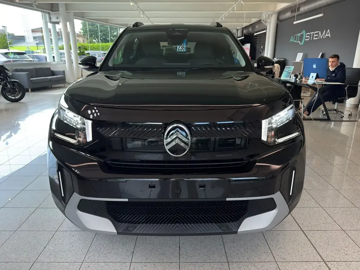 Usata Citroën C3 Aircross PureTech 101 CV (74 kW) 2025 Black pearl SUV