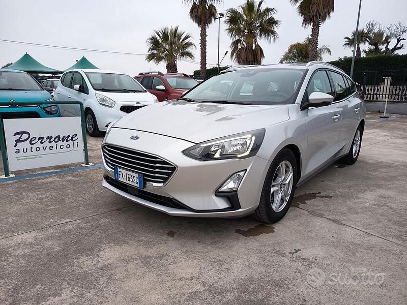 Usata Ford Focus Business Edition 120 CV (88 kW) 2019 Grigio Station wagon